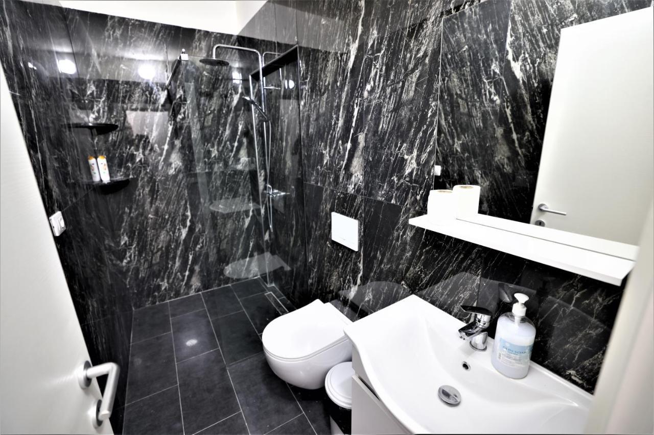 Lovely Studio in Tirana #1 Esterno foto